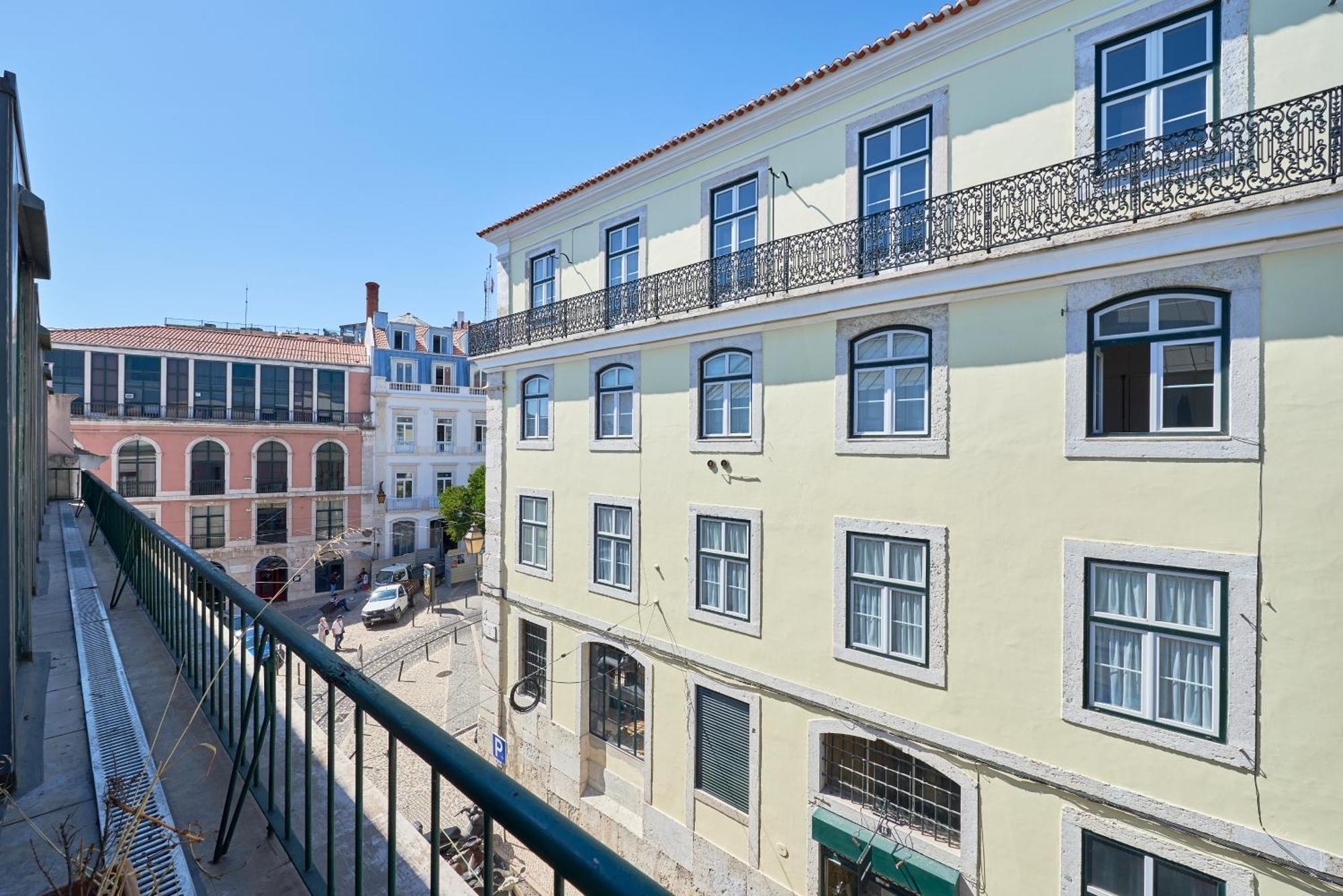 Casa Portuguesa Carmo Apartment Lisboa Ngoại thất bức ảnh